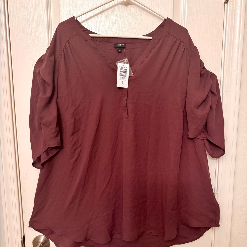 Torrid Burgundy Harper 4XL v-neck Blouse, Relaxed Fit - EUC